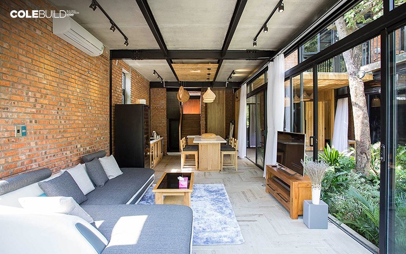 Living room with efficient circulation and flow